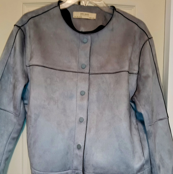 Gray Suede Jacket.   L - Picture 1 of 5
